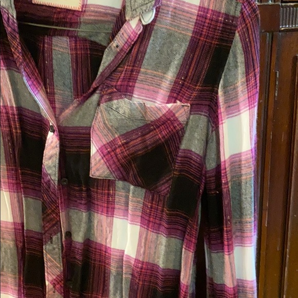 Button down shirt - Picture 3 of 3